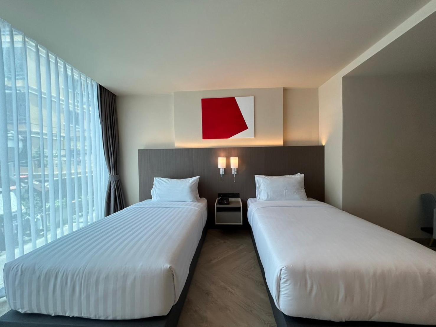 The One Cozy Living Hotel Pattaya Exterior photo