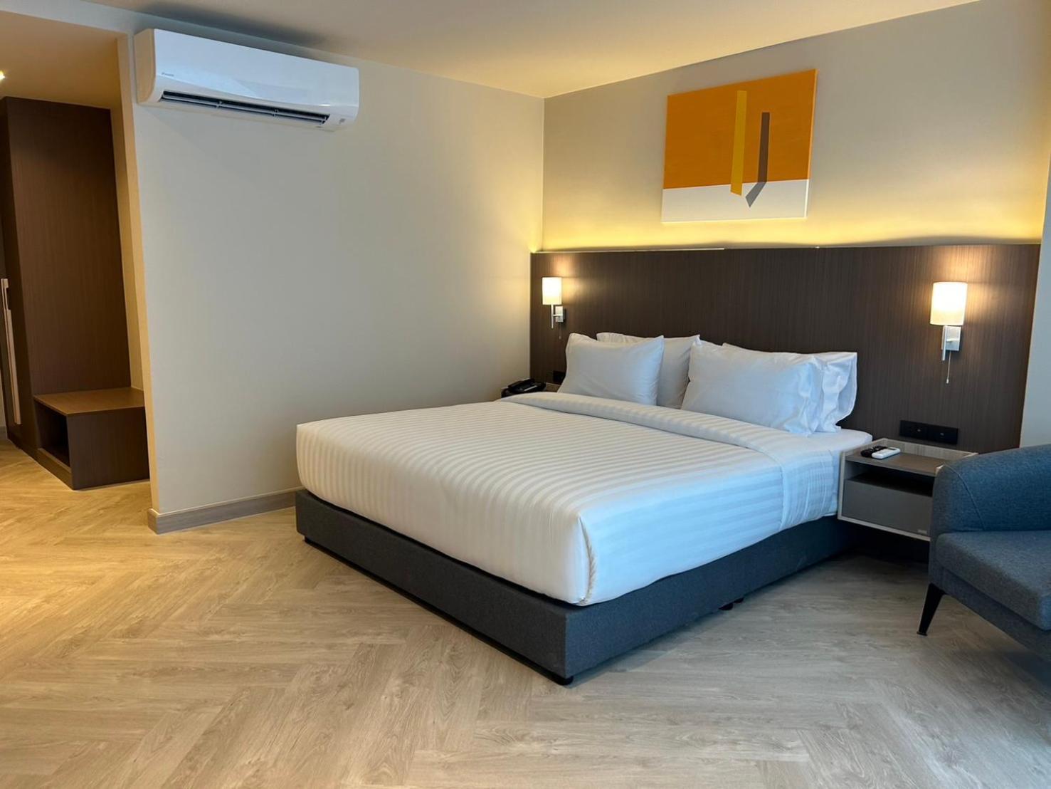 The One Cozy Living Hotel Pattaya Exterior photo
