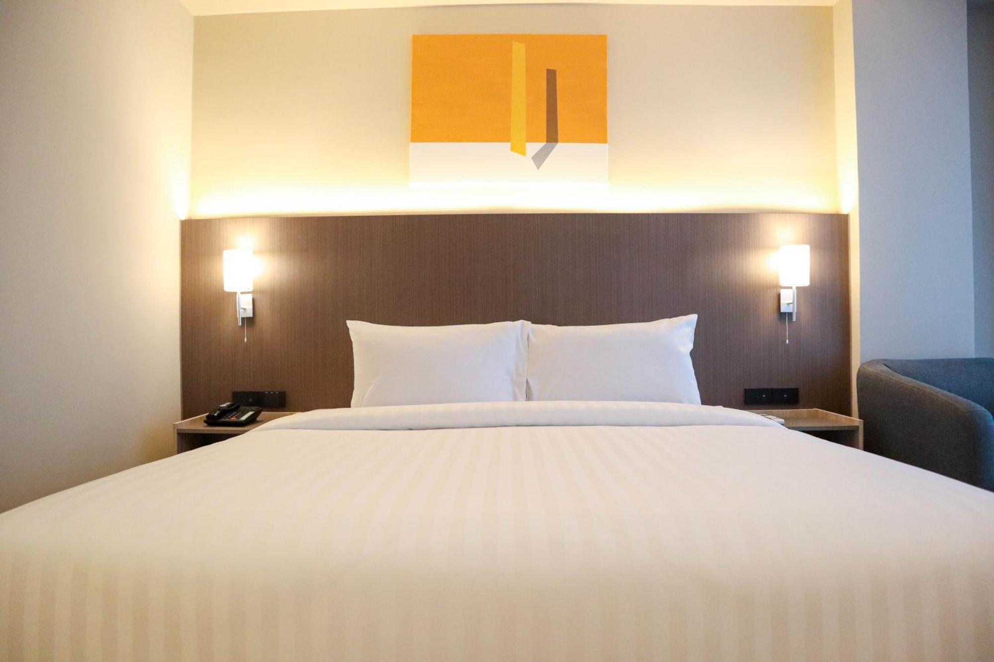 The One Cozy Living Hotel Pattaya Exterior photo